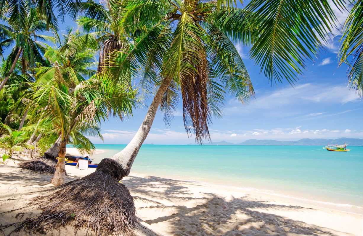 5 Must-Know Budget Strategies for Exploring Remote Islands