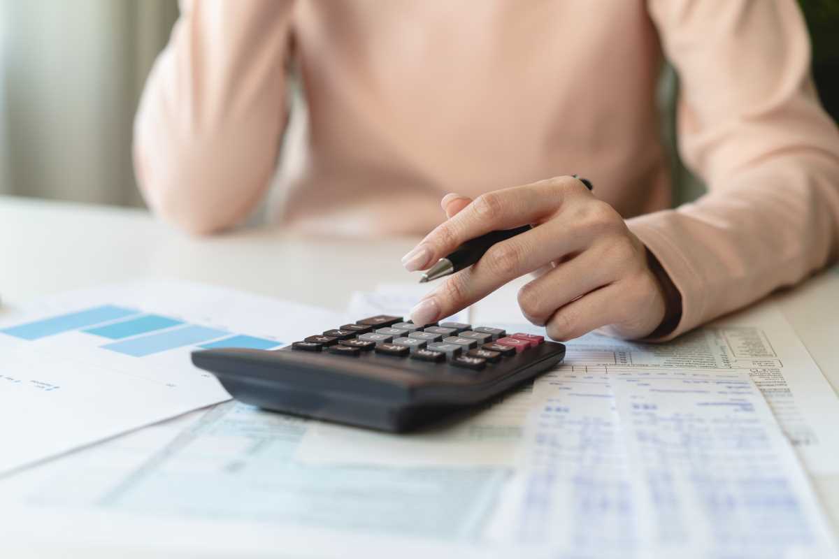 6 Innovative Personal Budgeting Hacks for Creative Entrepreneurs