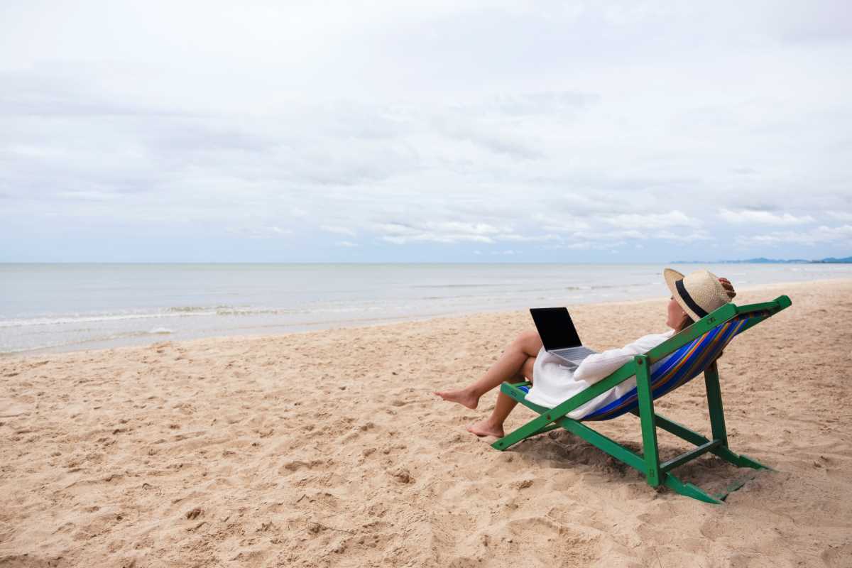 Managing a Career on the Move from Boardrooms to Beaches