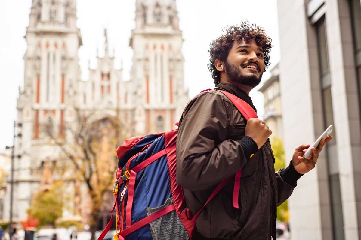 The Best Ways to Ensure Safety When Backpacking Across Multiple Countries